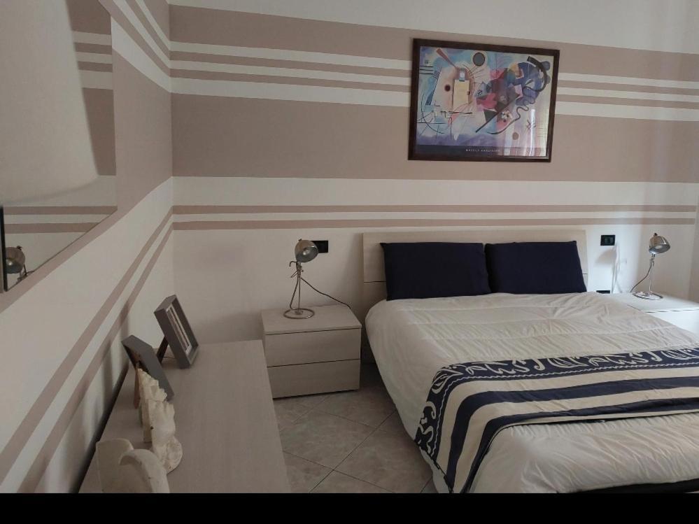 Апартаменты Casa T.U.A. Сале-Маразино Экстерьер фото